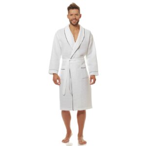 2106 White bathrobe