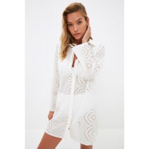 Trendyol White Scallop Embroidered