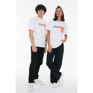 Trendyol White Unisex Relaxed Fit