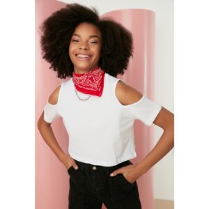 Trendyol White Cut Out Detailed Crop