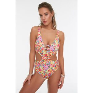 Trendyol Floral Patterned Cut Out Detailed