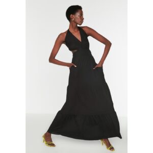 Trendyol Black Cut Out Detailed Maxi Knitted