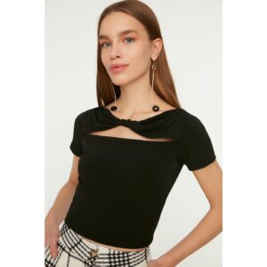 Trendyol Black Collar Detailed Crop Knitted