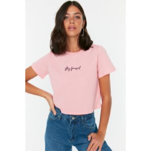 Trendyol Pink Embroidered Crop Knitted