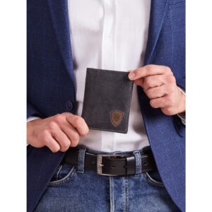 Men's black leather wallet in black