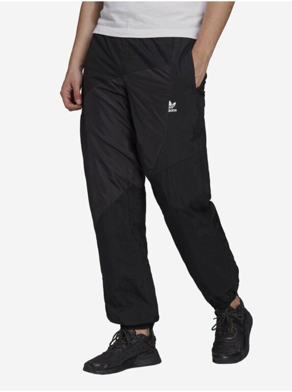 Černé pánské softshellové kalhoty adidas