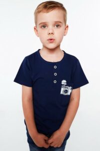 Boys' navy blue t-shirt with