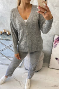 Buttoned sweater with wide
