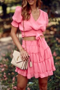 Lovely mini skirt with pink
