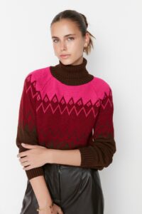Trendyol Brown Turtleneck Knitwear