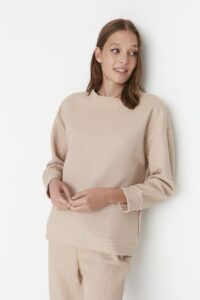 Trendyol Beige Quilted Knitted Top and