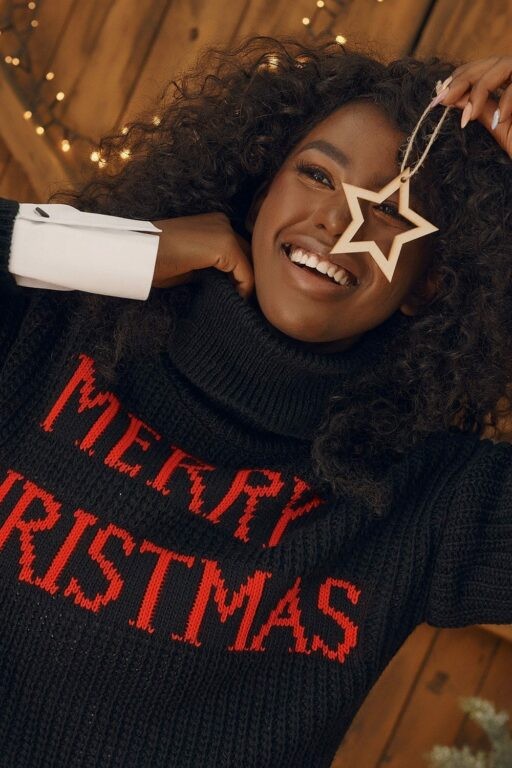 Volný vánoční svetr s