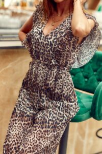Pleated leopard print overalls with