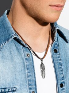 Ombre Clothing Men's necklace on the