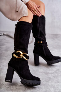 Suede Boots With Detachable Chain