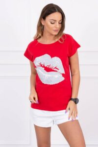 Blouse with lips print