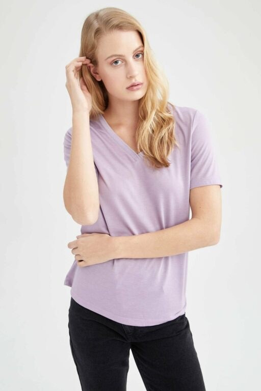 DEFACTO Relax Fit V Neck