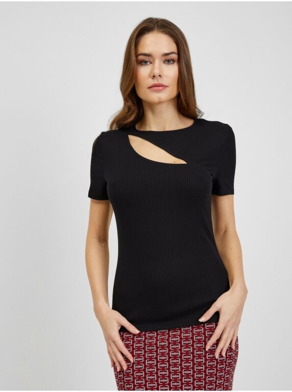 Černé dámské žebrované tričko s průstřihem