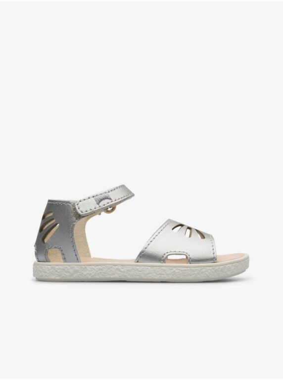 Holčičí kožené sandály ve stříbré barvě